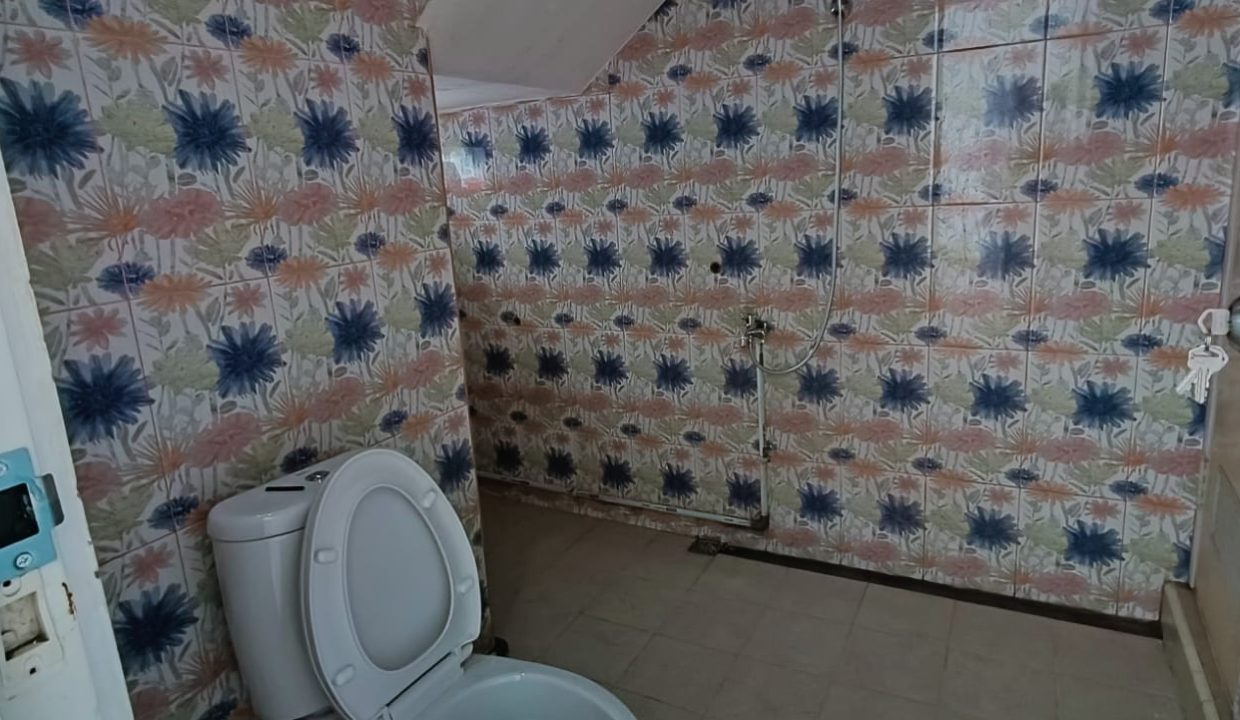 DIJUAL RUMAH DEKAT KANTOR LURAH DEMANG LEBAR DAUN PALEMBANG (1900)