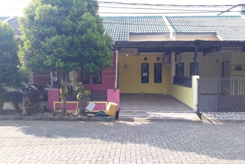 DIJUAL RUMAH DIAN REGENCY JALAN SOEKARNO HATTA PALEMBANG (1)