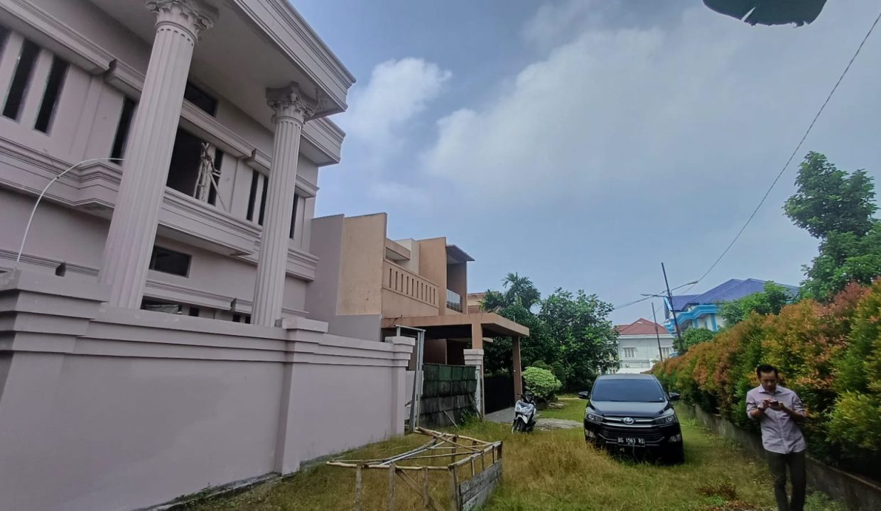 DIJUAL RUMAH ELEGANT RE NARTADINATA LEMABANG PALEMBANG (1)
