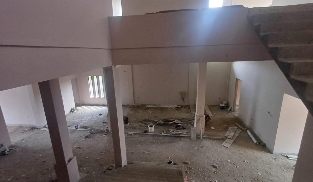 DIJUAL RUMAH ELEGANT RE NARTADINATA LEMABANG PALEMBANG (13)