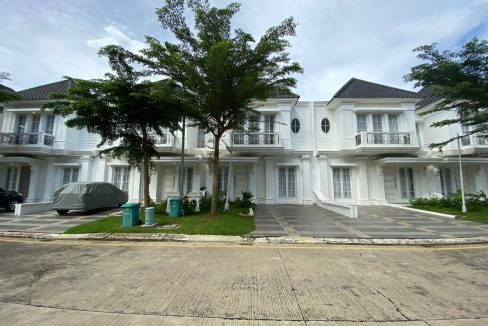 DIJUAL RUMAH FURNISH CITRALAND PALEMBANG (1)