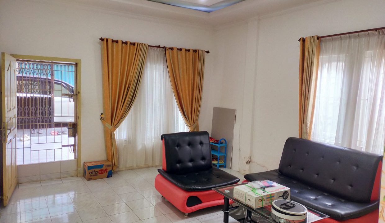 DIJUAL RUMAH JALAN SLAMET RIADY KUTO PALEMBANG (2)
