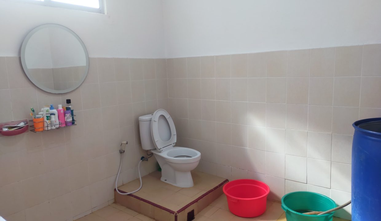 DIJUAL RUMAH JALAN SLAMET RIADY KUTO PALEMBANG (68)