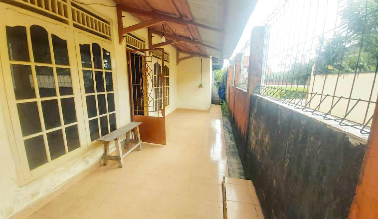 DIJUAL RUMAH KALIDONI JALAN RW MONGONSIDI PALEMBANG (11)