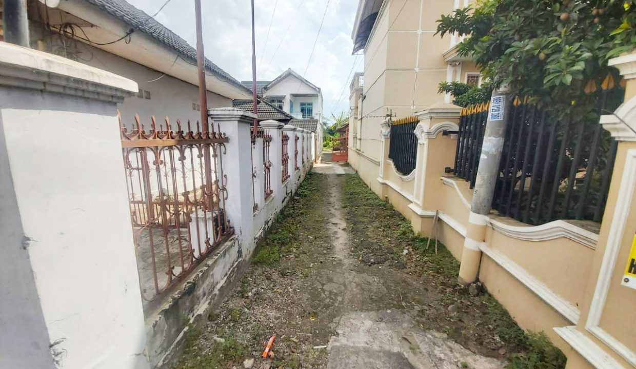 DIJUAL RUMAH KALIDONI JALAN RW MONGONSIDI PALEMBANG (4)