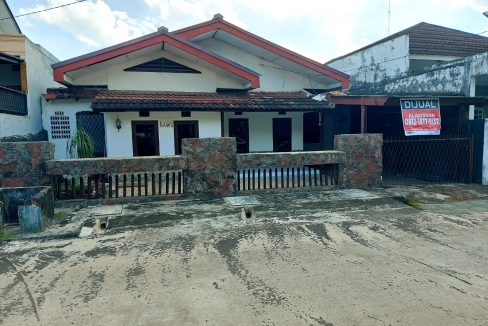 DIJUAL RUMAH KOMPLEK POLIGON PALEMBANG (1)