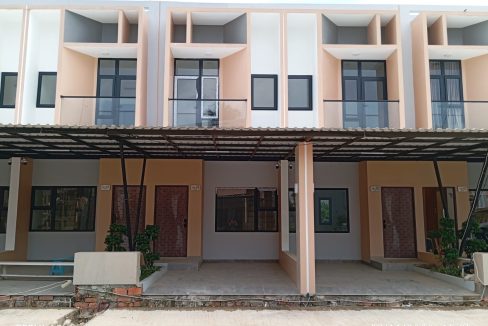 DIJUAL RUMAH KOMPLEK ROYAL CENTRAL PARK PALEMBANG (1)