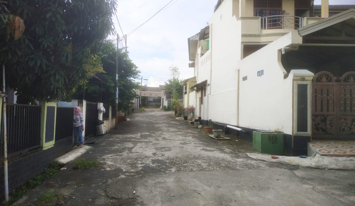 DIJUAL RUMAH KOMPLEK VILLA ANGKASA PERMAI KEBUN BUNGA PALEMBANG (3)