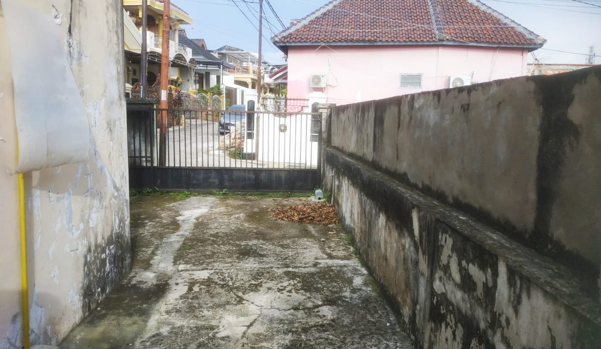 DIJUAL RUMAH KOMPLEK VILLA ANGKASA PERMAI KEBUN BUNGA PALEMBANG (7)