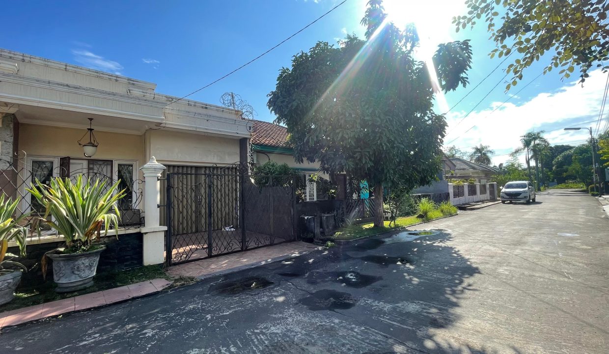 DIJUAL RUMAH SEMI FURNISH KOMPLEK BUKIT SEJAHTERA POLIGON PALEMBANG (3)
