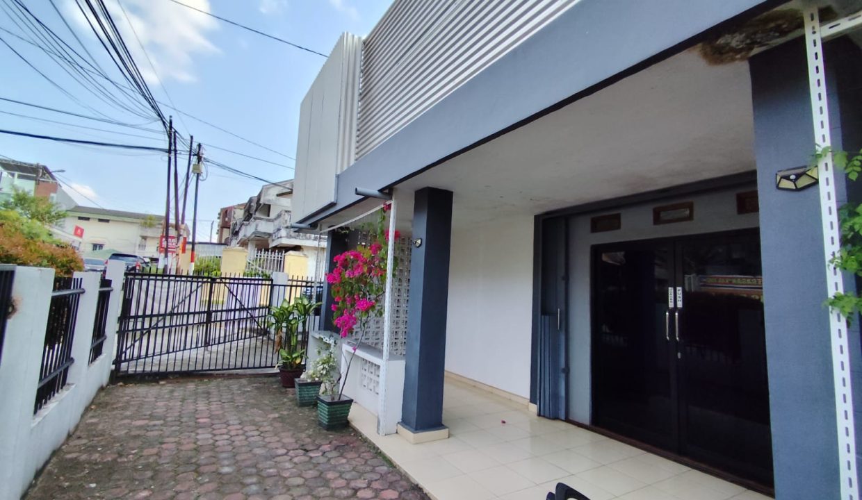 DIJUA RUMAH JALAN KENANGA KODAM II SRIWIJAYA PALEMBANG (5)