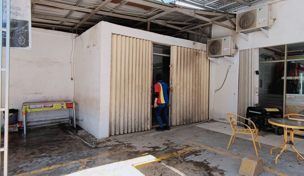 DIJUAL RUANG USAHA DEKAT KANTOR PROYEK PERUMNAS SUMSEL (12)