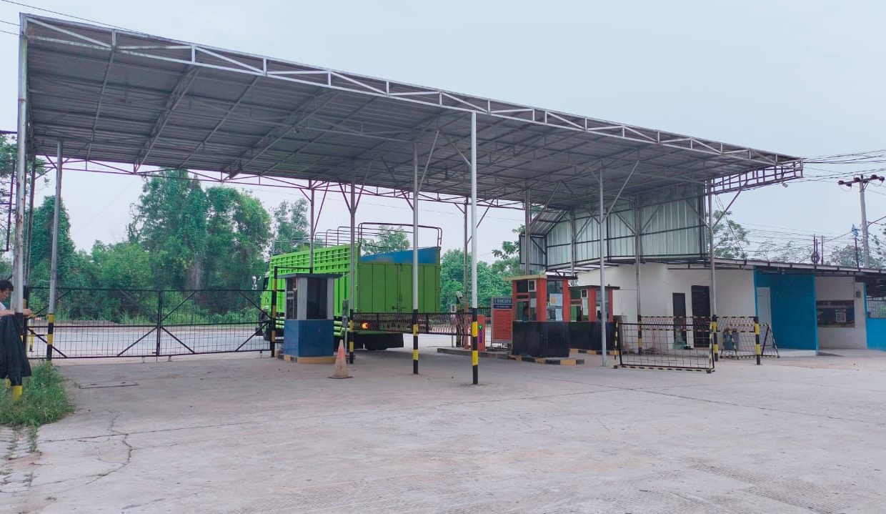 DIJUAL RUKO GANDENG KOMPLEK PERGUDANGAN ALANG ALANG LEBAR PALEMBANG (1,8)