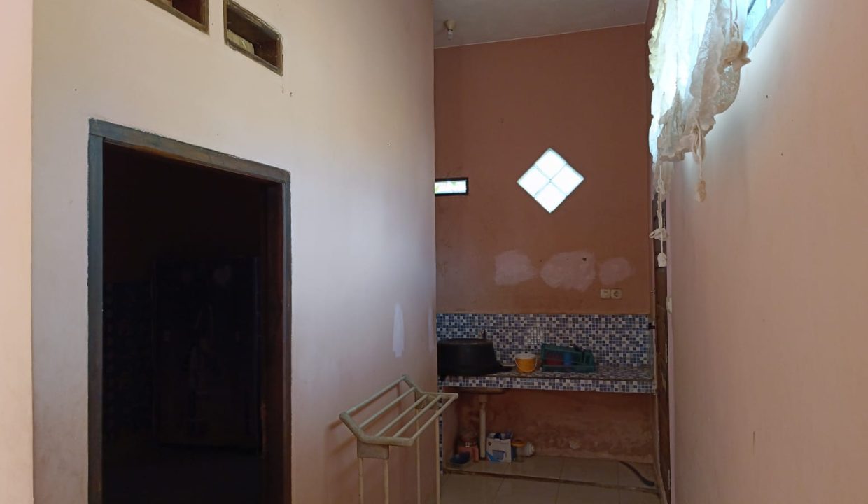 DIJUAL RUMAH BEDENG SOEKARNO HATTA PALEMBANG (5)