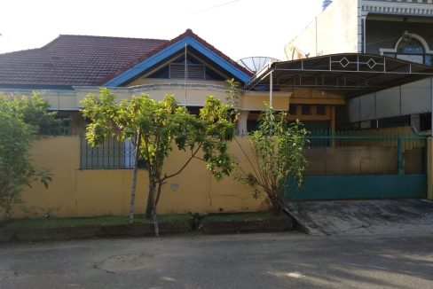 DIJUAL RUMAH BESAR KOMPLEK BUKIT SEJAHTERA POLIGON PALEMBANG (1)