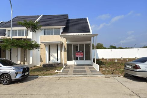 DIJUAL RUMAH CITRALAND KOMPLEK LUGANO PALEMBANG (1)