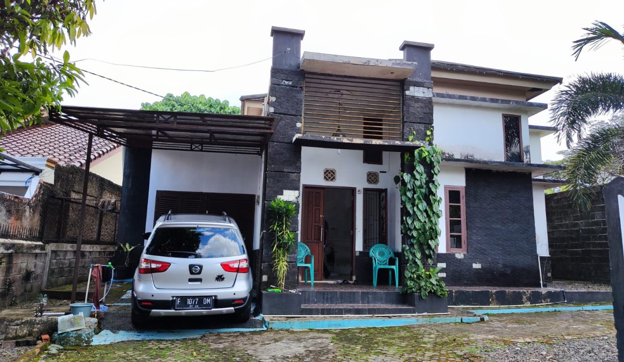DIJUAL RUMAH ELITE JALAN HANG JEBAT KAMBANG IWAK PALEMBANG (0,3)