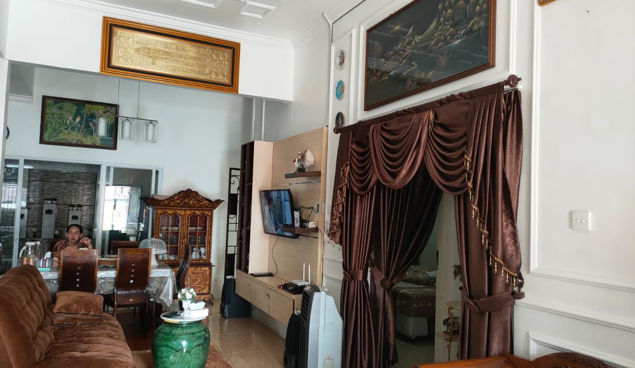 DIJUAL RUMAH FULL FURNISH DEKAT ISTANA GUBERNUR PALEMBANG (3)