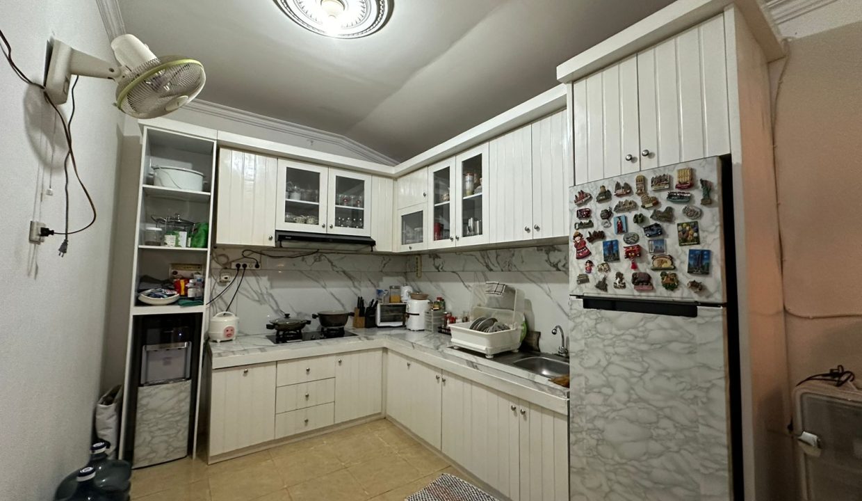 DIJUAL RUMAH FULL FURNISH DEKAT ISTANA GUBERNUR PALEMBANG (8)