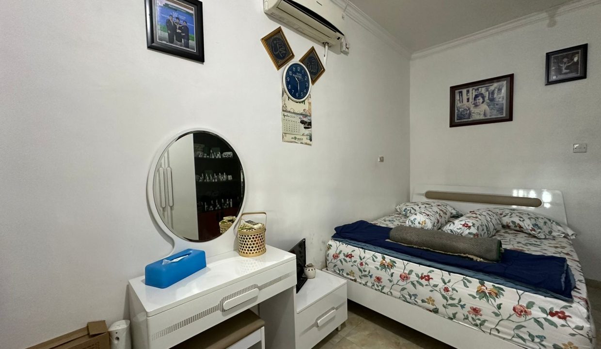 DIJUAL RUMAH FULL FURNISH DEKAT ISTANA GUBERNUR PALEMBANG (9)