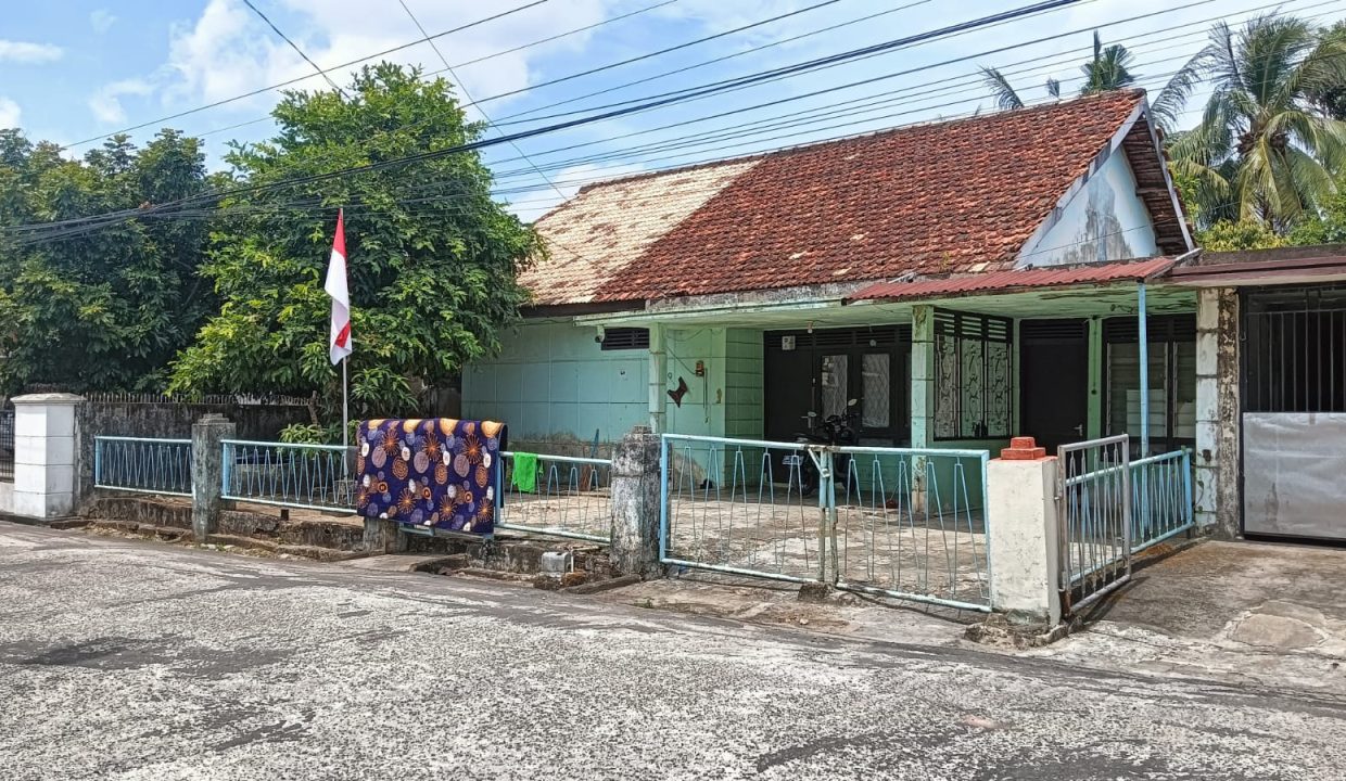 DIJUAL RUMAH JALAN YAYASAN I LEMBANG PALEMBANG (0,8)