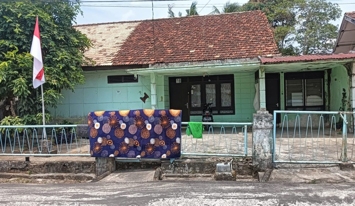 DIJUAL RUMAH JALAN YAYASAN I LEMBANG PALEMBANG (1,9)