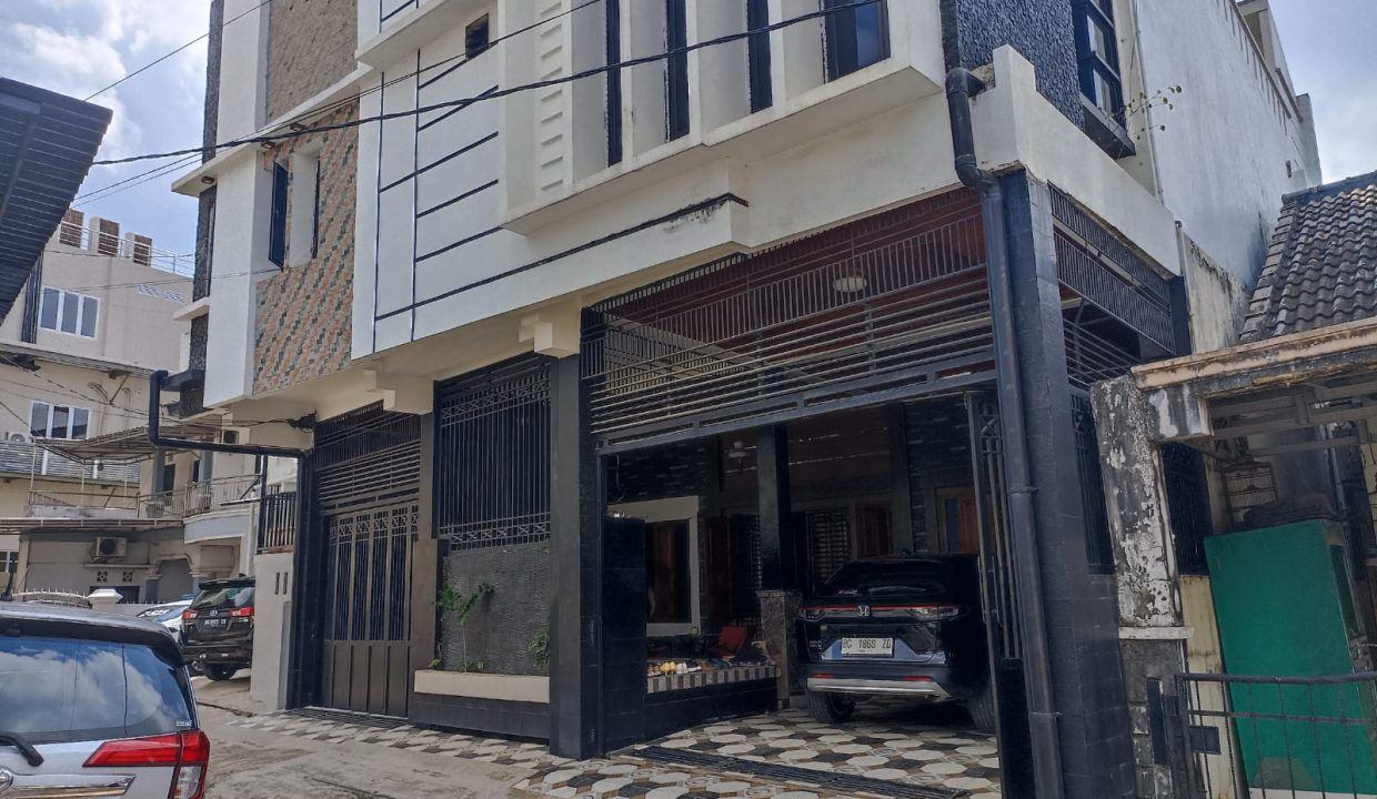 DIJUAL RUMAH KOMPLEK CITRA BUKIT LESTARI SOEKARNO HATTA PALEMBANG (1,8)