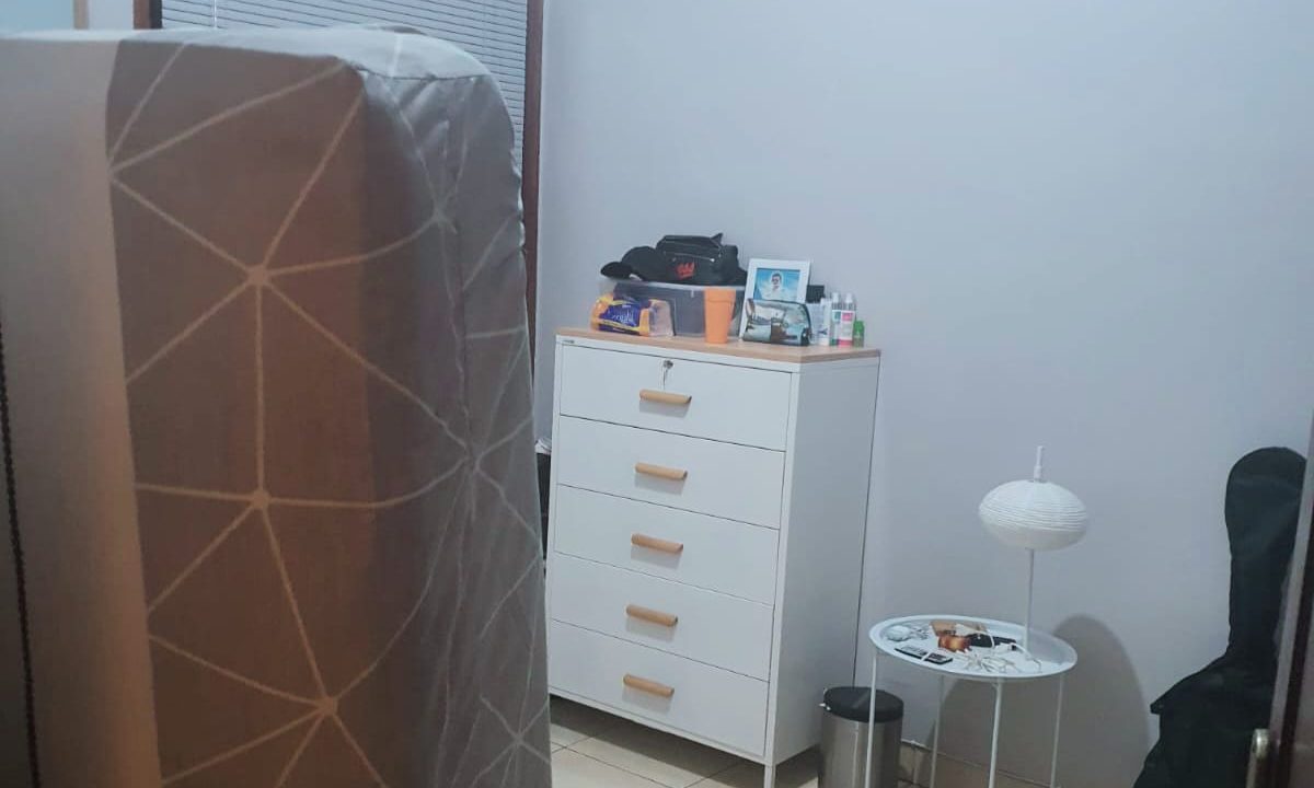 DIJUAL RUMAH KOMPLEK GRAND GALAXY BEKASI JAW ABARAT (7)