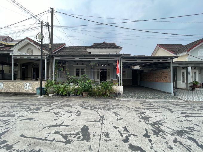 DIJUAL RUMAH SIAP HUNI VILLA GARDENIA JALAN JEPANG MASKAREBET PALEMBANG