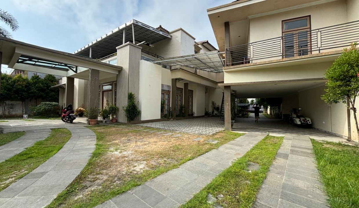 DIJUAL RUMAH MEWAH PALEMBANG BELAKANG DEKRANASDA JAKABARING (6)