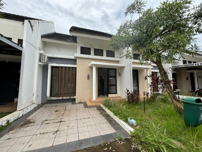 DIJUAL RUMAH ROYAL RESORT JAKABARING PALEMBANG (0,4)