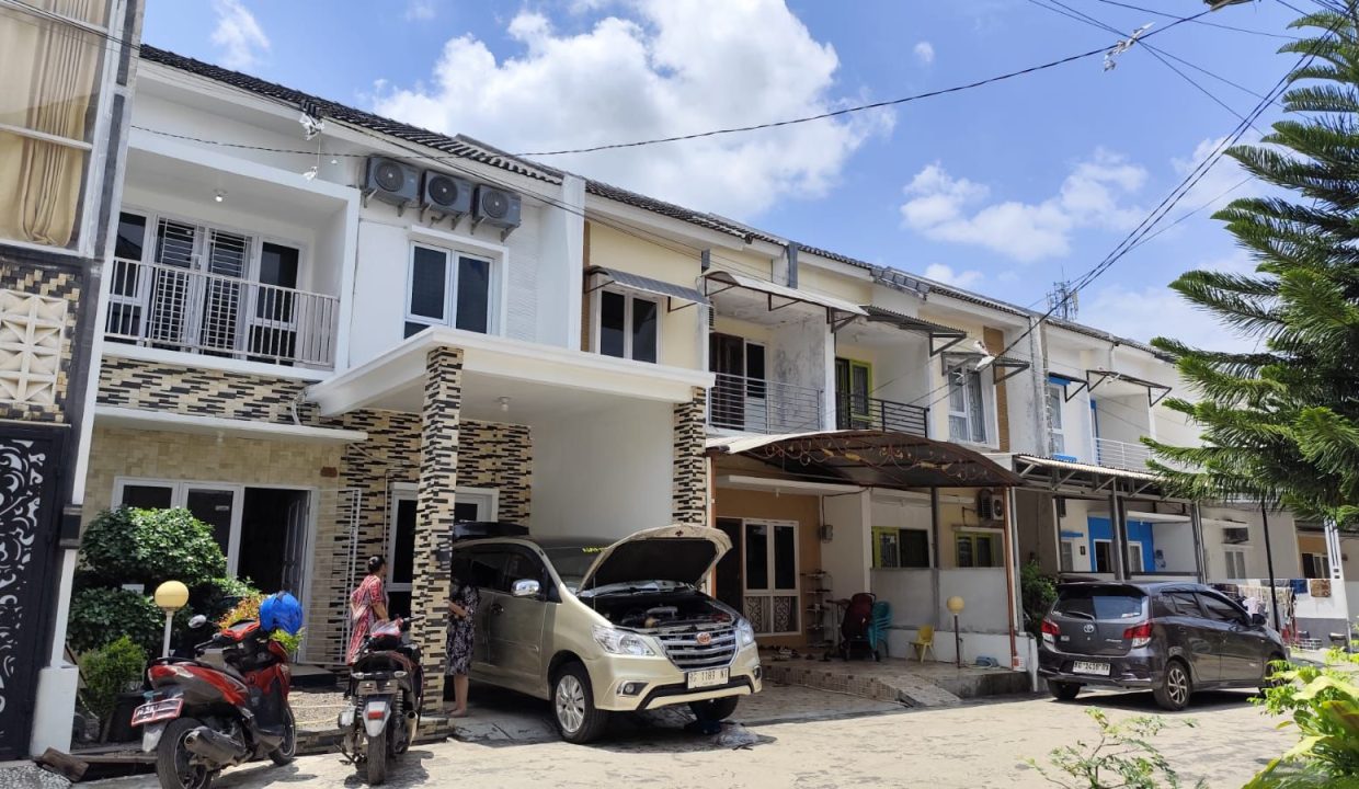 DIJUAL RUMAH KOMPLEK GRIYA PERTAHANAN PLAJU PALEMBANG (1)