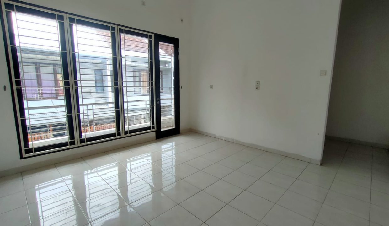 DIJUAL RUMAH KOMPLEK SAPTA INDAH PALEMBANG (9)
