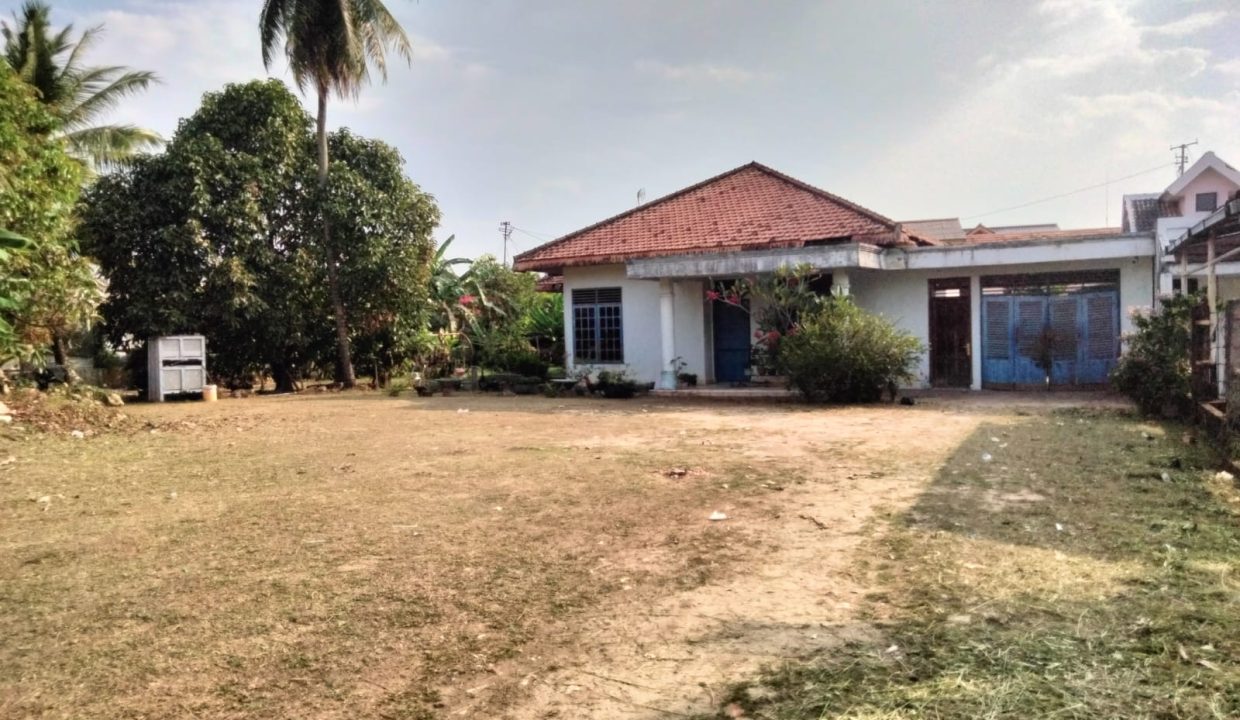 DIJUAL TANAH LUAS JALAN ABDUL ROZAK PALEMBANG (1)