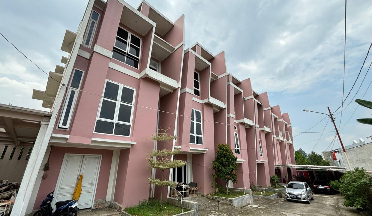 DIJUAL 6 TOWNHOUSE KENTEN PERMAI 2 PALEMBANG (1)