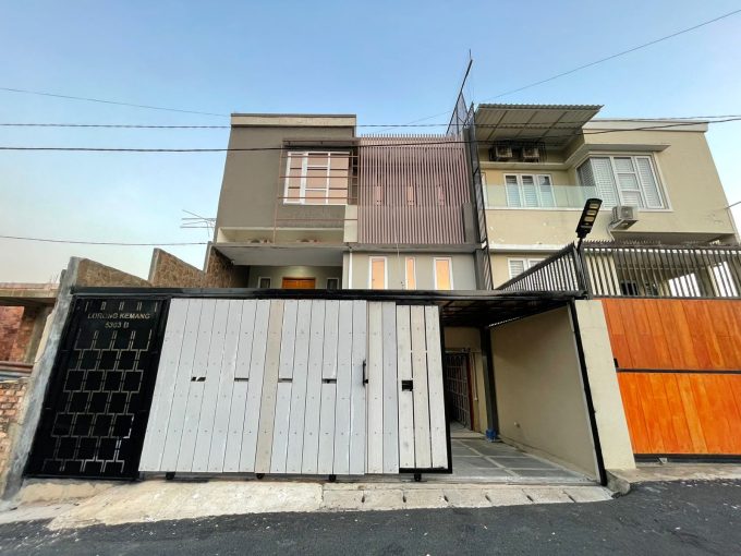 DIJUAL RUMAH FUNRISH DEMANG LEBAR DAUN PALEMBANG (0,2)