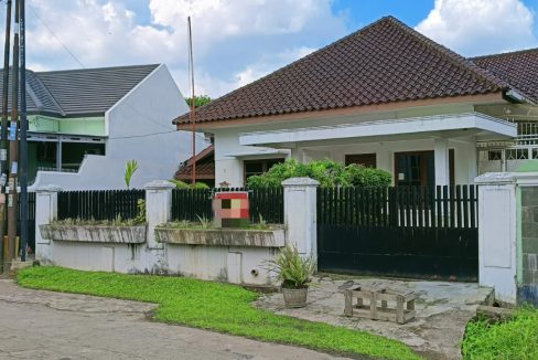 DIJUAL RUMAH KAMBANG IWAK PALEMBANG (1)
