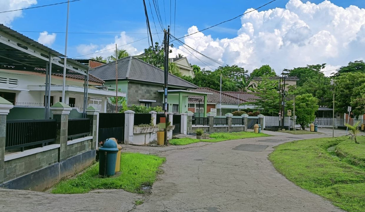 DIJUAL RUMAH KAMBANG IWAK PALEMBANG (1,2)