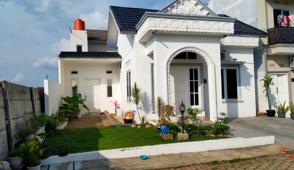 DIJUAL RUMAH KOMPLEK CALEDONIA KENTEN PALEMBANG (0,2)