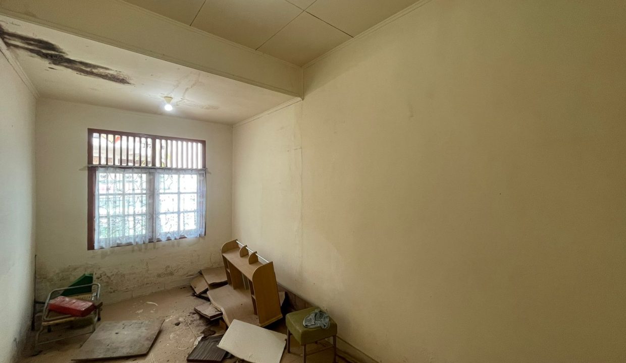 DIJUAL RUMAH KOMPLEK DUTA TAMAN KENTEN PALEMBANG (8)