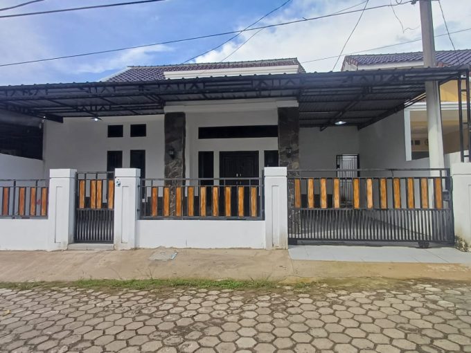 DIJUAL RUMAH GRIYA ANGGREK KEBUN BUNGA SUKARAMI PALEMBANG