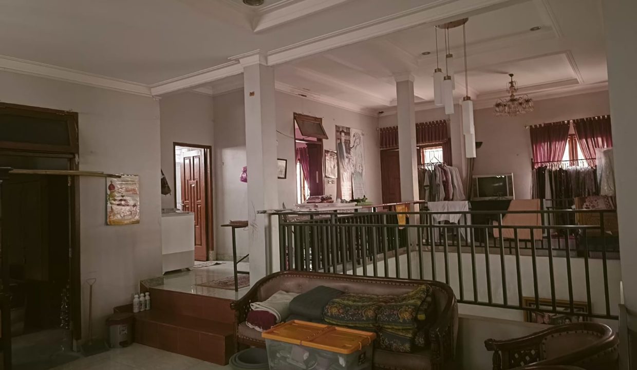 DIJUAL RUMAH KOMPLEK VILLA ANGKASA PERMAI KM 9 PALEMBANG (2,6)