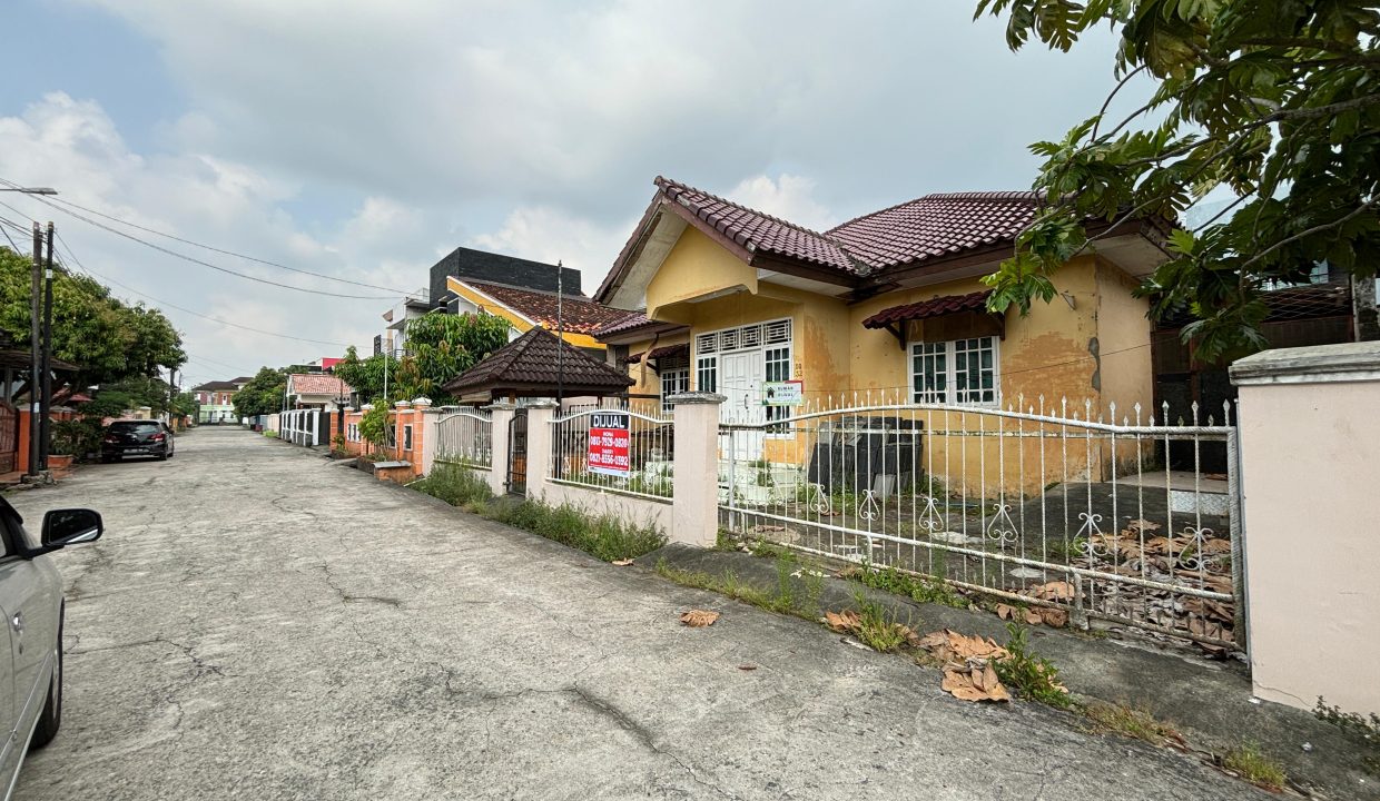DIJUAL RUMAH JALAN CENDANA JAKABARING PALEMBANG (3)