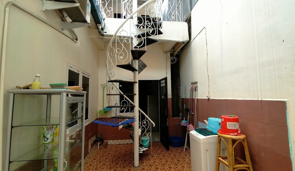 DIJUAL RUMAH KOMPLEK GRIYA BAHAGIA KM 11 Bonus AC 4 Unit & Furnitur (160)