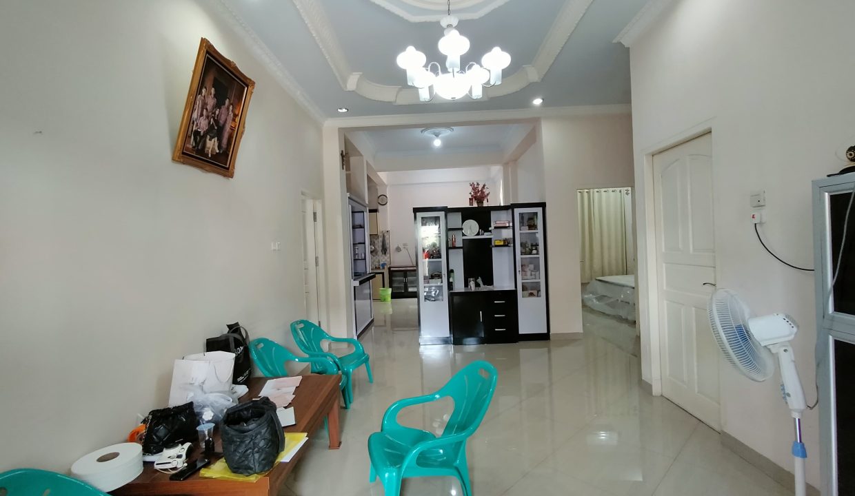 DIJUAL RUMAH KOMPLEK GRIYA BAHAGIA KM 11 Bonus AC 4 Unit & Furnitur (5)