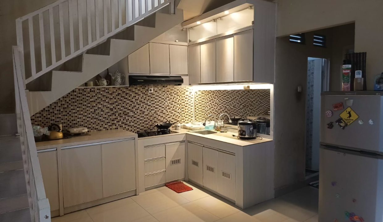 DIJUAL RUMAH KOMPLEK YKP 1 PAKJO PALEMBANG (2)