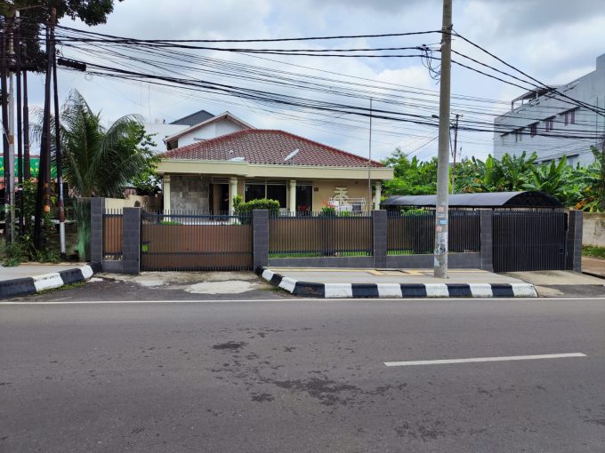 DIJUAL RUMAH ELITE ANGKATAN 45 PALEMBANG (1)