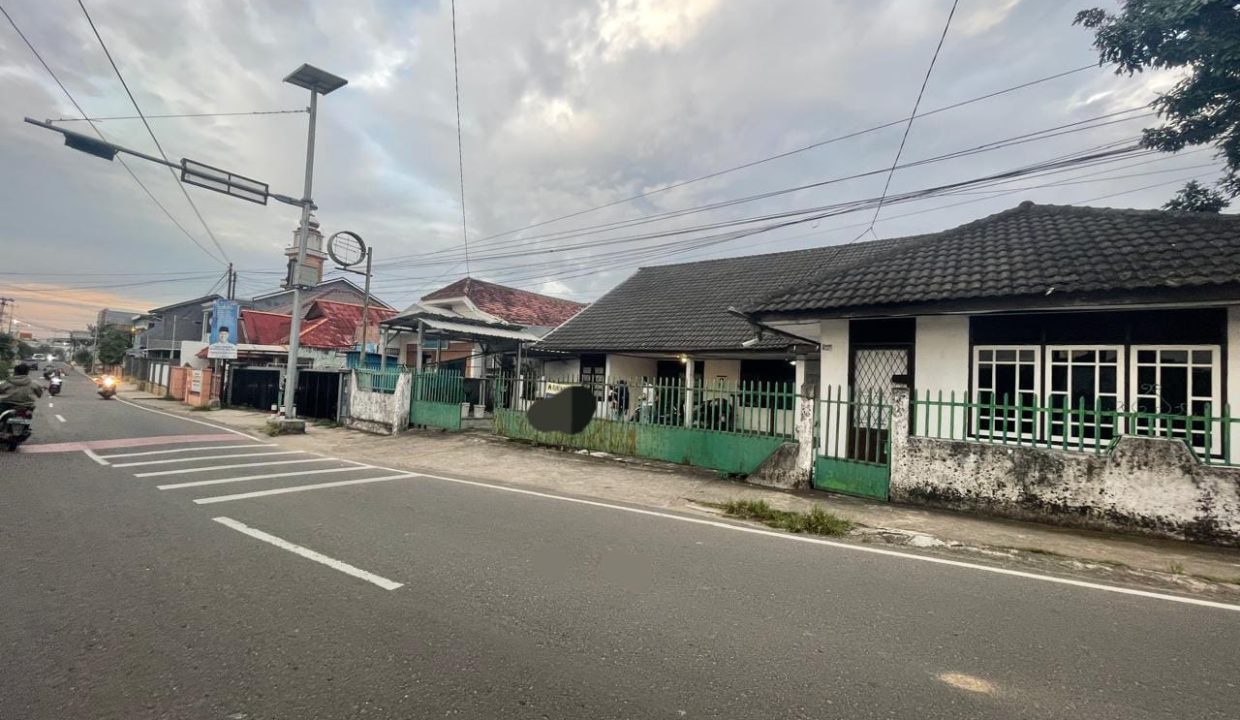DIJUAL RUMAH JALAN TORPEDO SEKIP PALEMBANG (1)