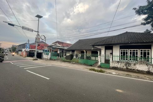 DIJUAL RUMAH JALAN TORPEDO SEKIP PALEMBANG (1)