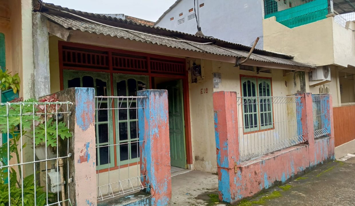 DIJUAL RUMAH KOMPLEK BOUGENVILLE KM 7 PALEMBANG (0,3)